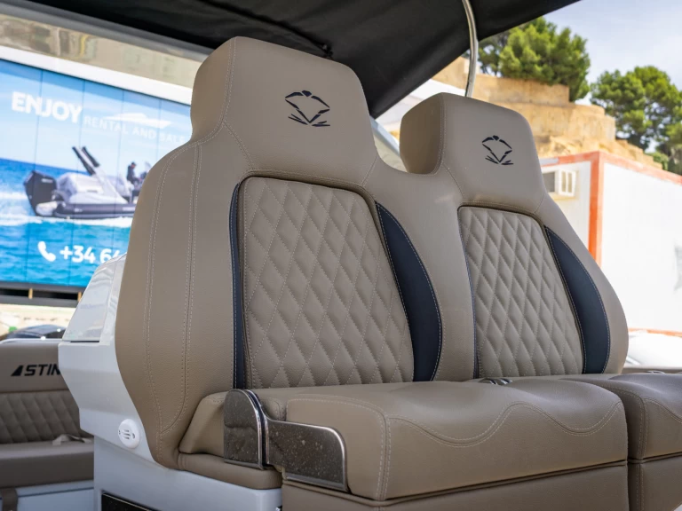 Pronájem lodi Altea lákavé ceny Stingher 28GT