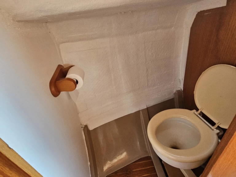 Bénéteau California 660 biquilles jednotlivci a charterové společnosti v Isolella