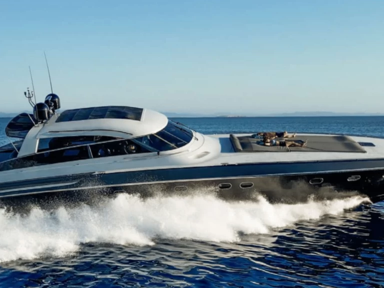 Pronajmout si Baia Panther 80 v Ibiza Town