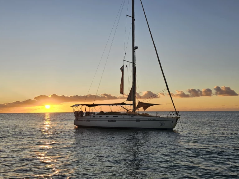 Pronájem Plachetnice Bénéteau s licencí