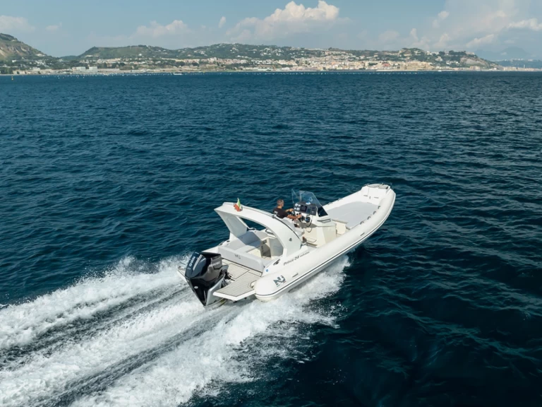 Nuova Jolly Prince 24 jednotlivci a charterové společnosti v Portisco