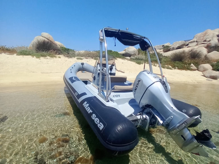 Pronájem Motorová loď Marsea s licencí