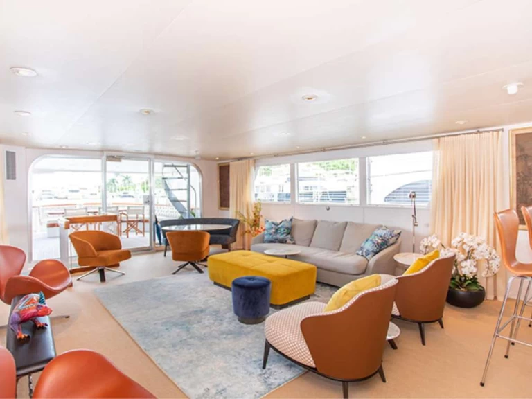 Pronajmout Jachta se skipperem či ne Burger v Maine