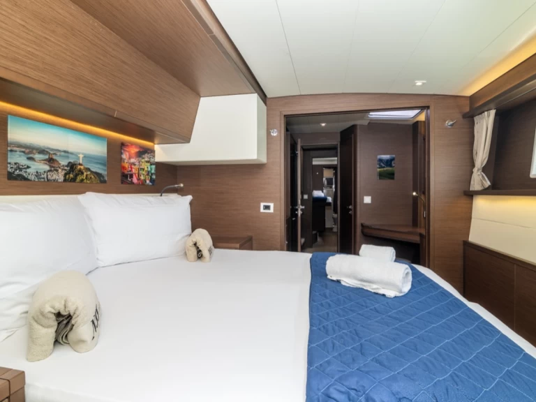 Lagoon Lagoon 52 F jednotlivci a charterové společnosti v Cugnana Verde