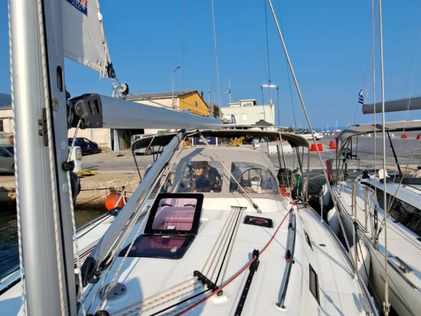 Pronajmout si Bavaria Cruiser 40 v Volos