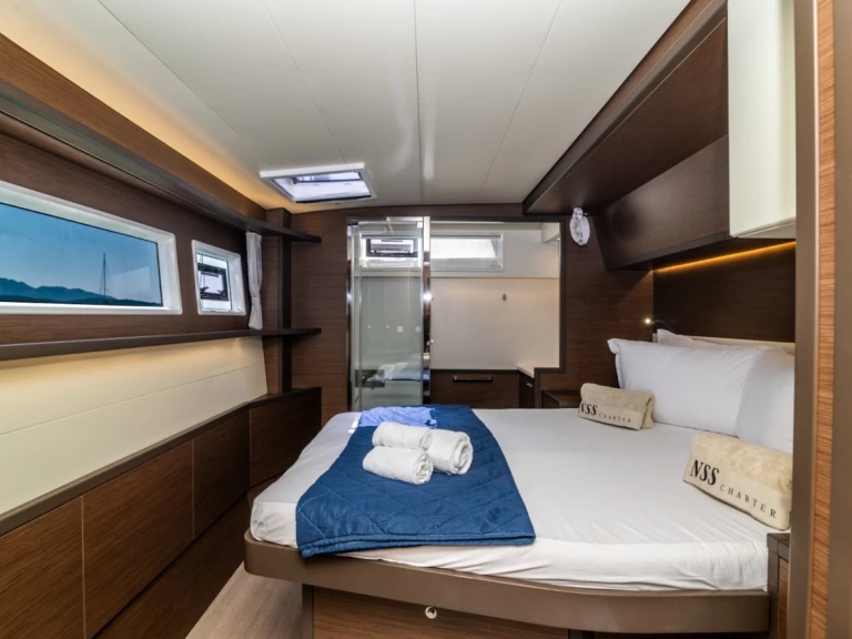 Pronajmout si Lagoon Lagoon 52 F v Cugnana Verde