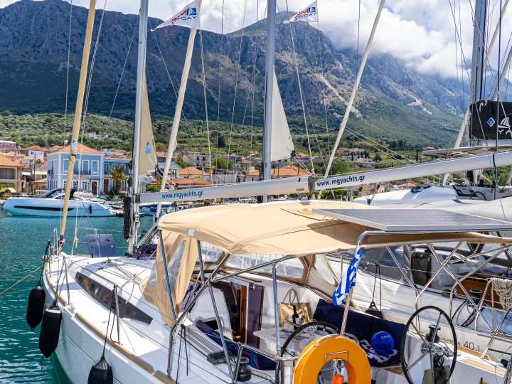 Pronajmout si Jeanneau Sun Odyssey 349 v Lefkáda