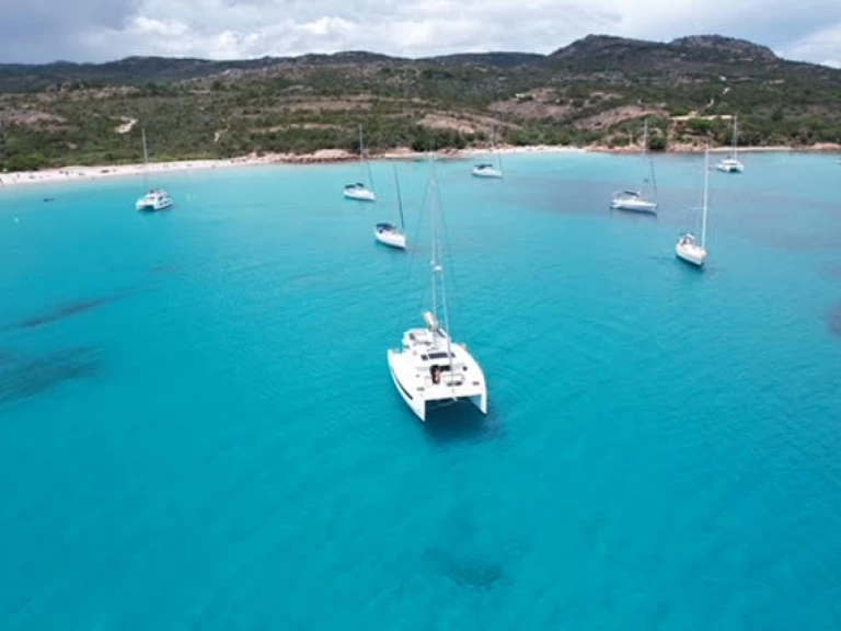 Pronajmout si Bali Bali 4.2 v Villefranche-sur-Mer