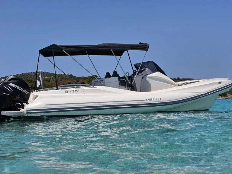 Pronajmout Polotuhá loď se skipperem či ne Zar v Saint-Florent