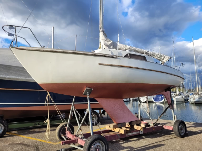 Pronájem jachty v Auvernier -Aubin Tequila na Samboatu