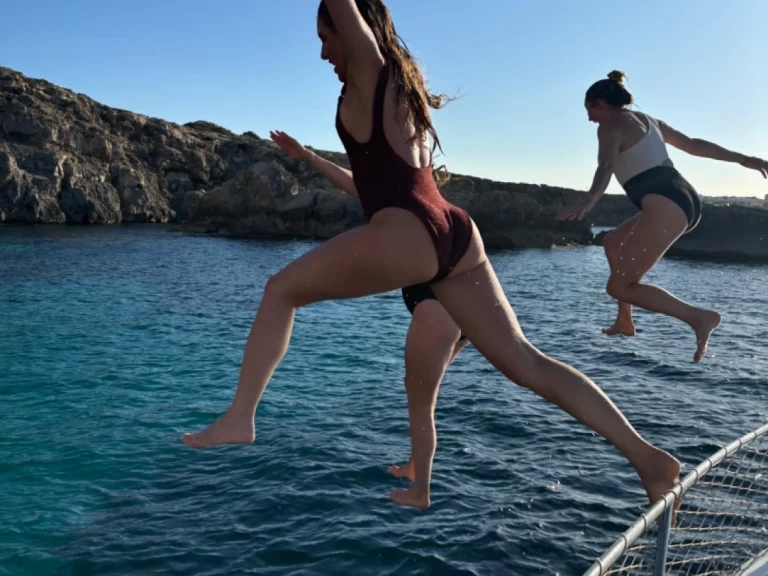 Pronajmout Motorová loď se skipperem či ne Jeanneau v Marina Formentera