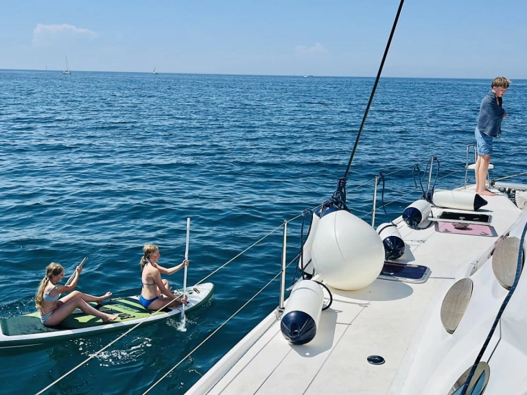 Pronájem Katamarán Nautitech s licencí