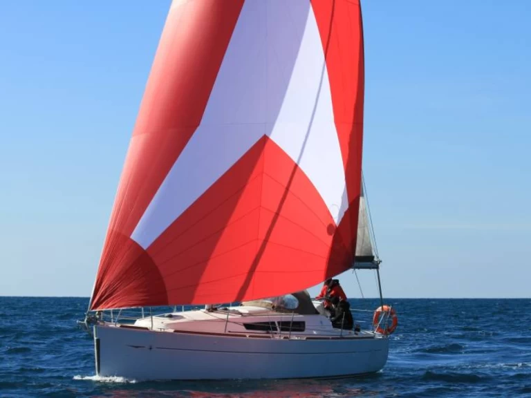Pronájem lodi Port d'Alicante lákavé ceny Sun Odyssey 33i