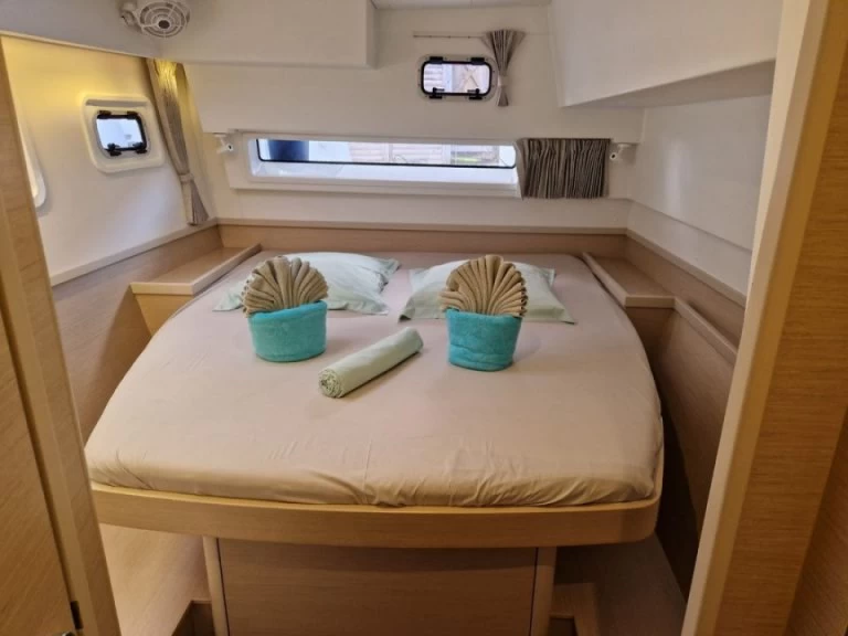 Pronajmout Katamarán se skipperem či ne Lagoon v Ajaccio