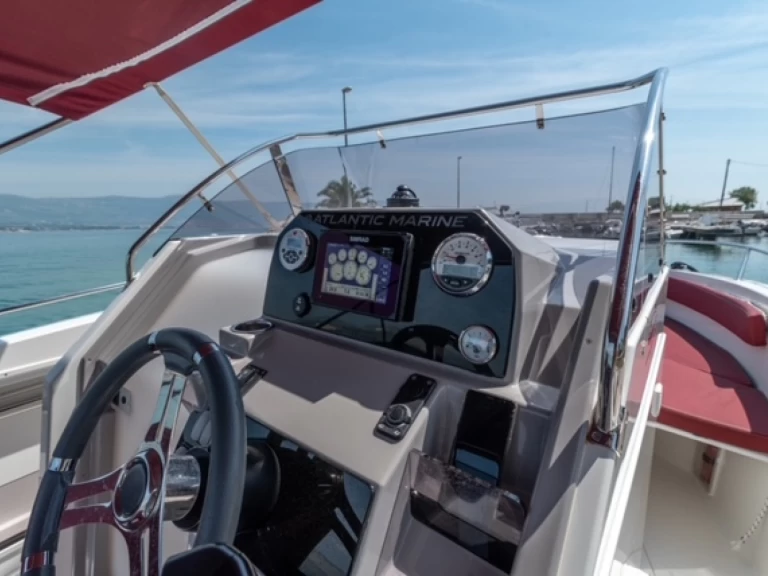 Pronájem jachty v Trogir -Atlantic 730 Sun Cruiser na Samboatu