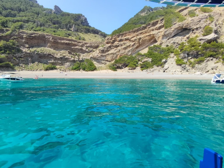 Pronájem Motorová loď Copino s licencí