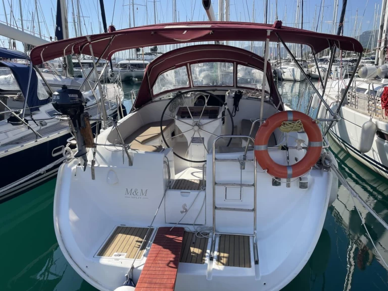 Pronájem Plachetnice v Omiš -Bénéteau Oceanis 411 Celebration
