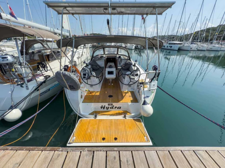 Pronájem lodi Pula lákavé ceny Cruiser 34