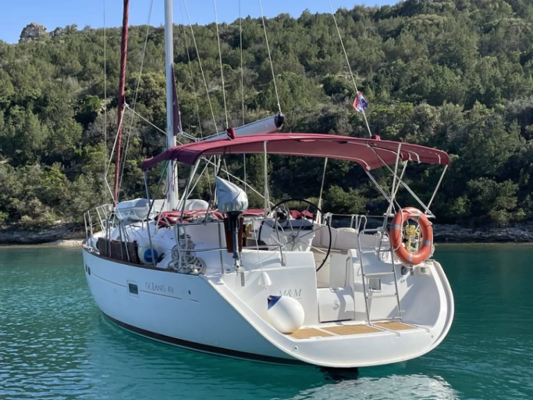 Pronájem jachty v Omiš -Bénéteau Oceanis 411 Celebration na Samboatu