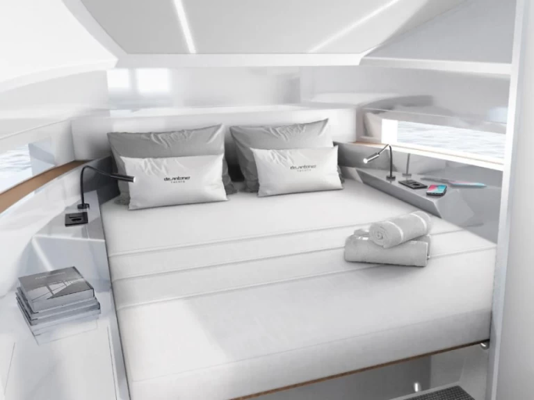 DEANTONIO YACHTS D32 jednotlivci a charterové společnosti v Denia