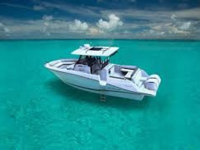 Pronájem lodi Antibes lákavé ceny cap camarat 10.5 CC