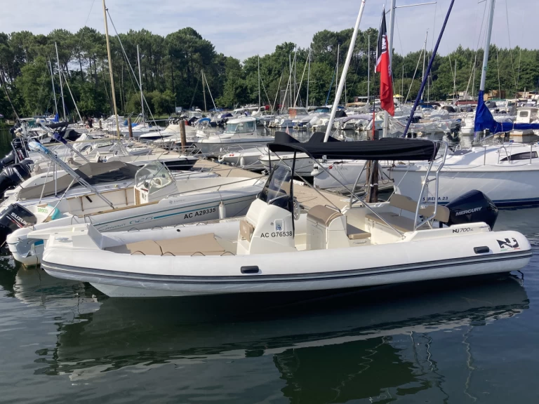 Pronajmout si Nuova Jolly NJ 700 XL v Sanguinet