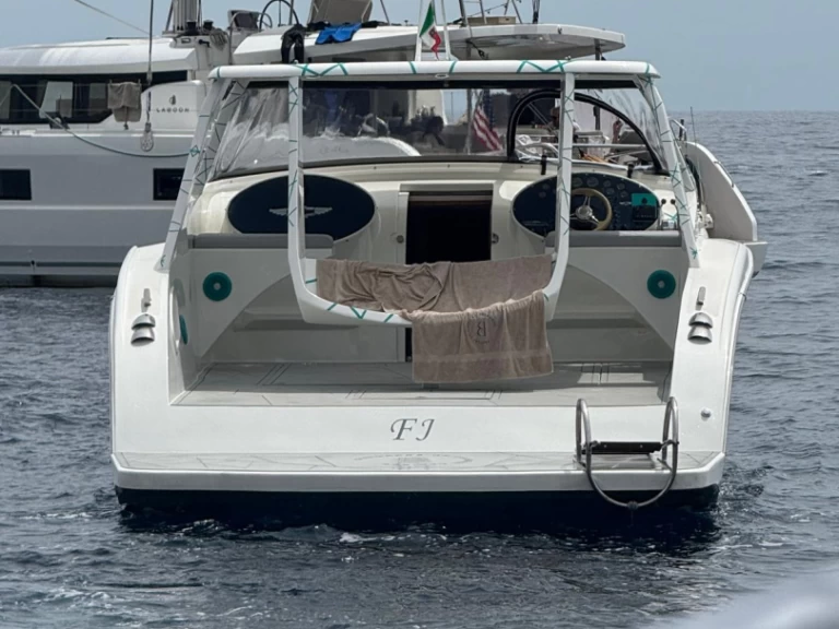 Pronájem lodi Tornado Tornado 38 Flush Deck v Amalfi  na Samboatu