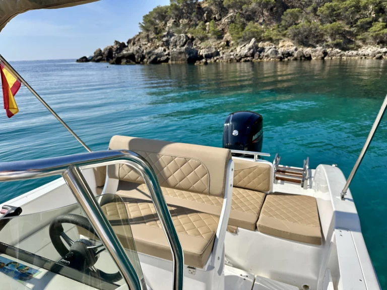 Pronajmout si Barqa 19.5 v Roses