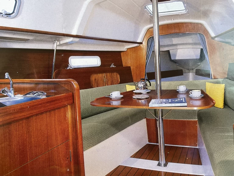 Pronájem Plachetnice v La Grande-Motte -Jeanneau oceanis 281