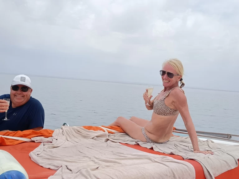 Pronajmout si Sealine Sealine 28 v Trapani