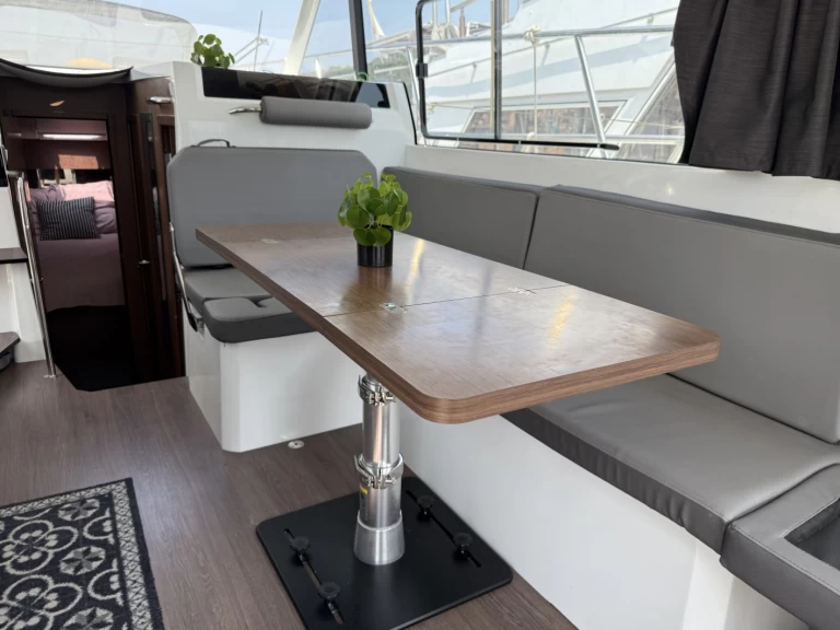 Pronájem jachty v Saint-Mandrier-sur-Mer -Bénéteau Antares 11.20 Fly na Samboatu