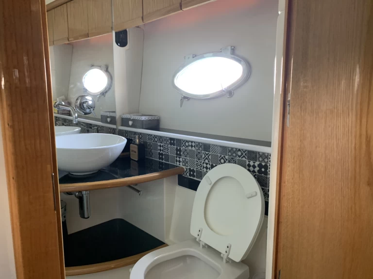 Pronájem lodi Palermo lákavé ceny Absolute 45