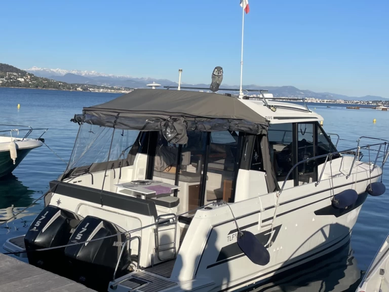 Pronájem jachty v Mandelieu-la-Napoule -Jeanneau Merry Fisher 895 Cruiser na Samboatu