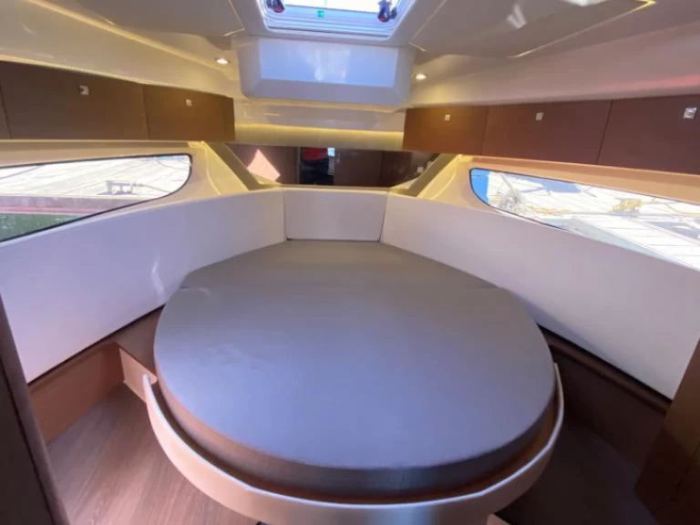 Pronájem jachty v Santa Eularia des Riu -Jeanneau Merry Fisher 1095 na Samboatu