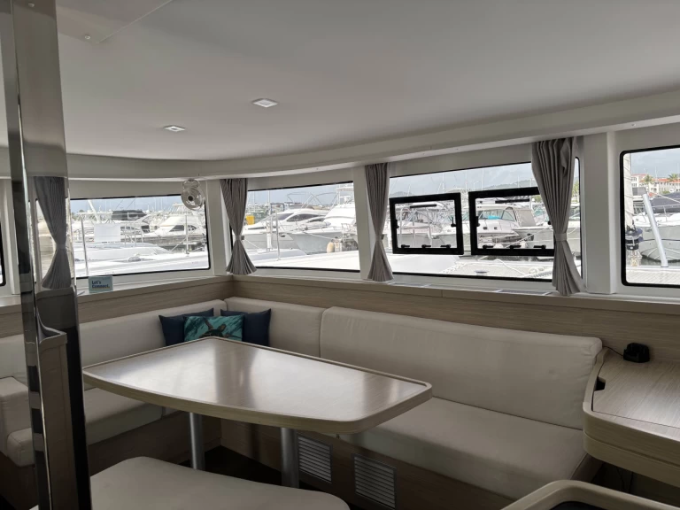 Pronajmout si Lagoon Lagoon 42 v Playa Sardinera