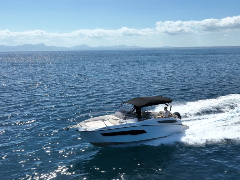 Pronajmout si Karnic 702 v Alcudia