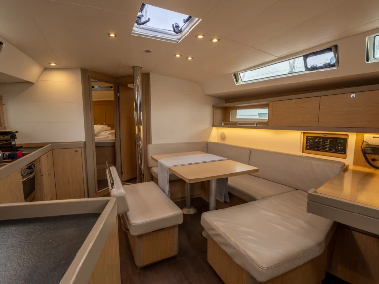 Plachetnice k pronájmu v Salerno za nejlepší cenu