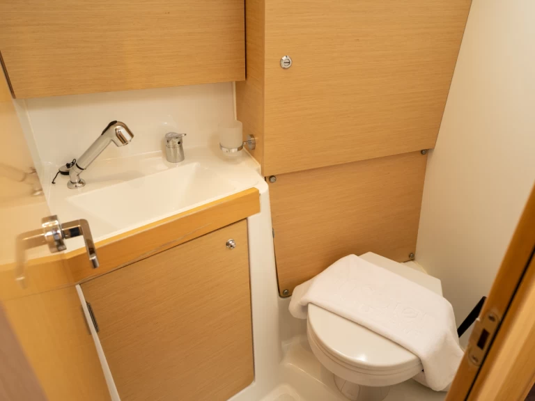 Pronájem lodi Salerno lákavé ceny Oceanis 38.1