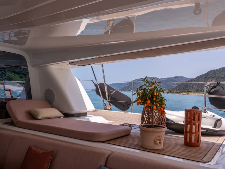 Pronajmout si Lagoon Lagoon Sixty 5 v Olbia