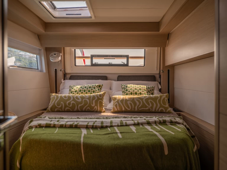 Katamarán k pronájmu v Salerno za nejlepší cenu