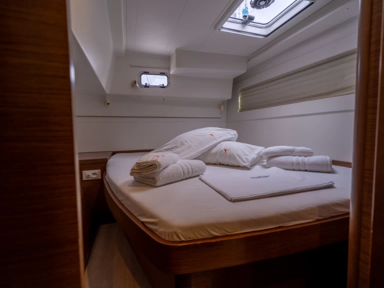 Pronájem lodi Salerno lákavé ceny Lagoon 40