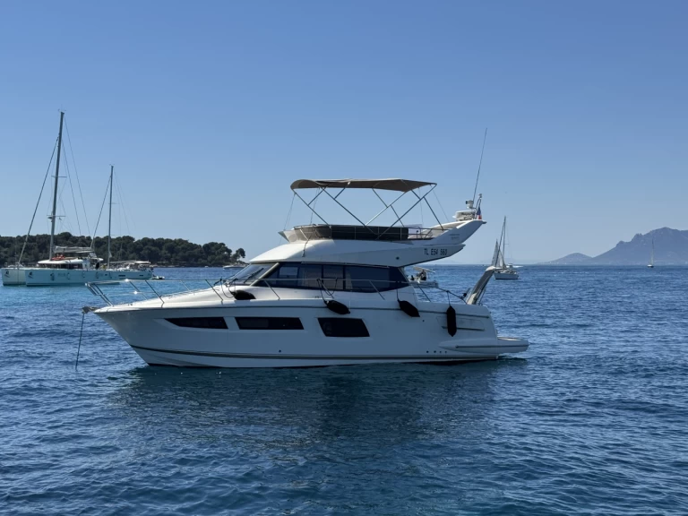 Pronájem jachty v Antibes -Jeanneau Prestige 350 Fly na Samboatu