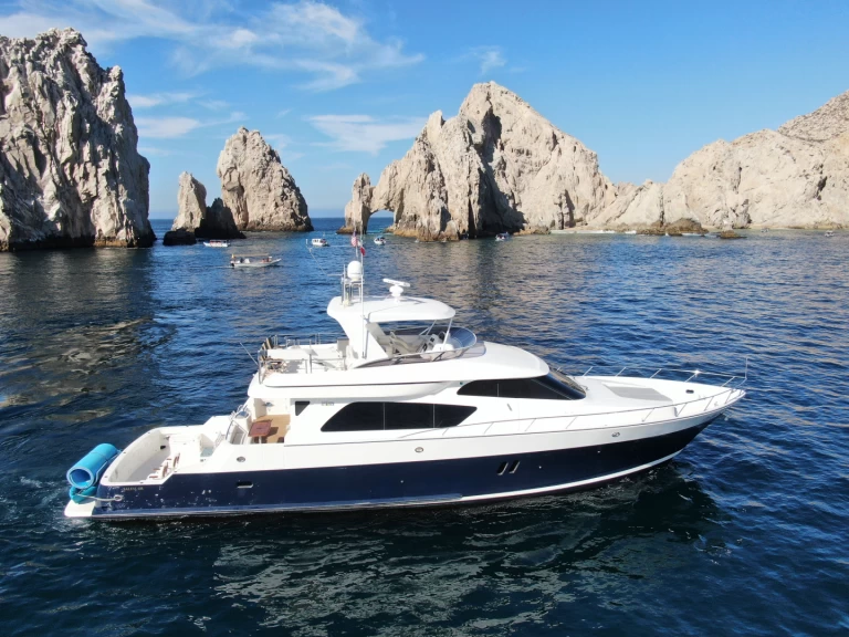 Pronajmout si Custom Made custom v Cabo San Lucas