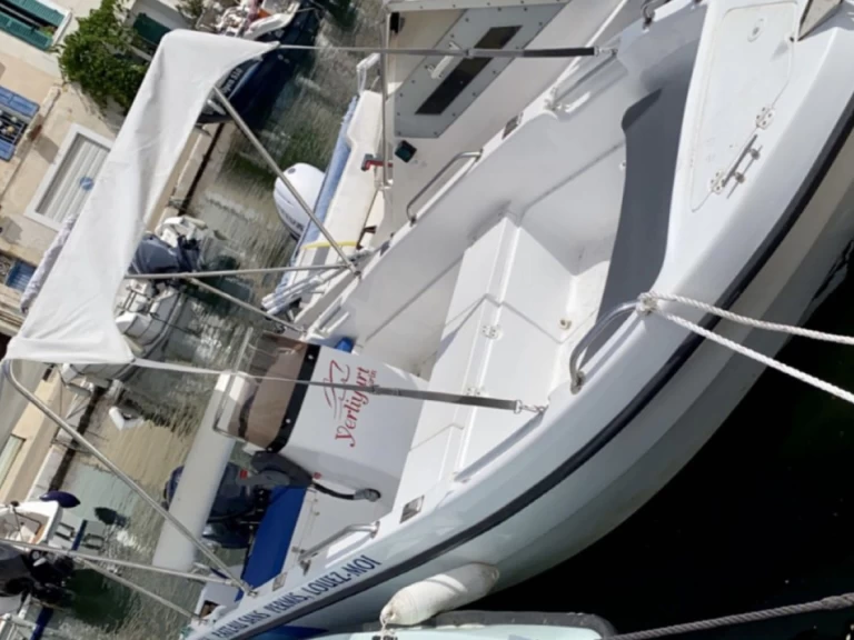 Pronájem lodi Martigues lákavé ceny 450 Sandy lx