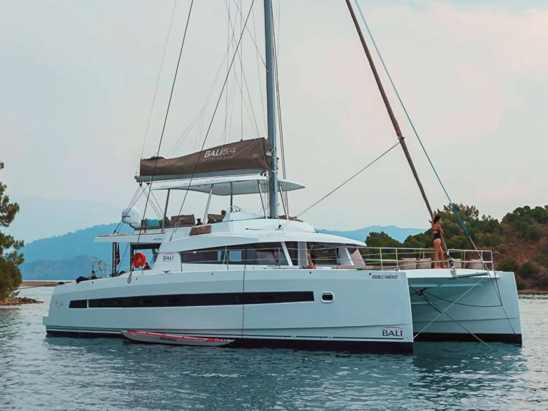 Pronájem lodi Bali CHILLIN' HUT v Britské Panenské ostrovy na Samboatu