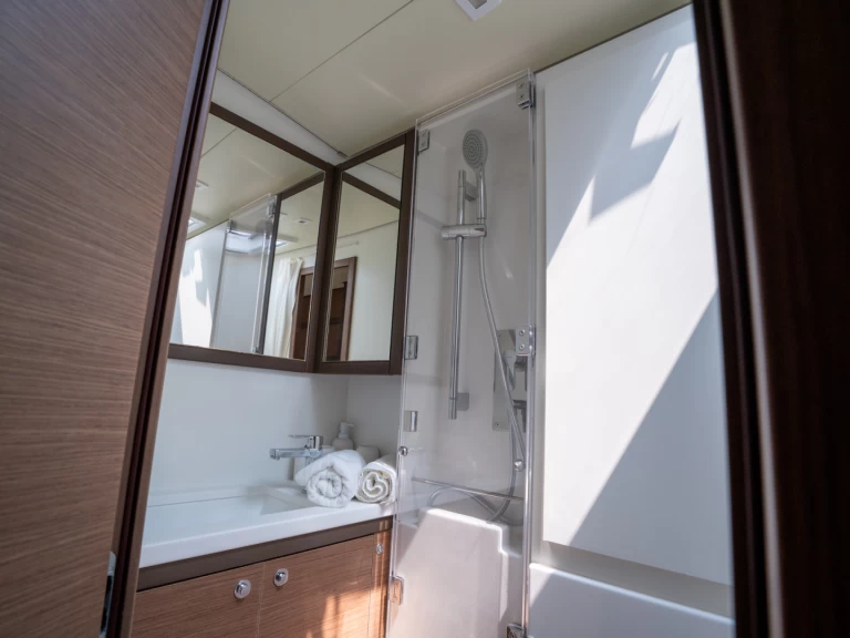 Katamarán k pronájmu v Capo d'Orlando za nejlepší cenu