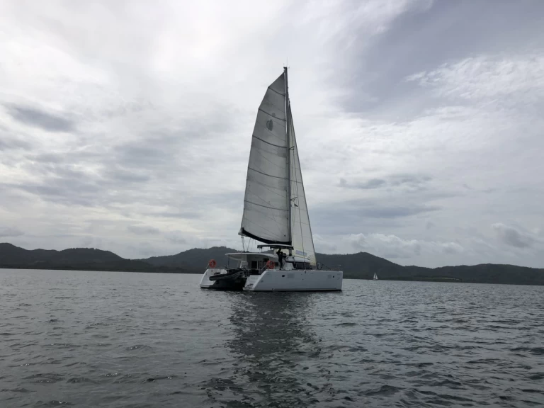 Pronájem Katamarán v Mai Khao -Lagoon Lagoon 450 Sport Top
