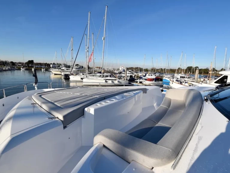 Jachta k pronájmu v Donji Seget za nejlepší cenu