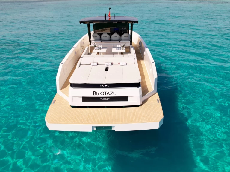 Pronajmout si Cranchi Antonio d42 v Ibiza Town