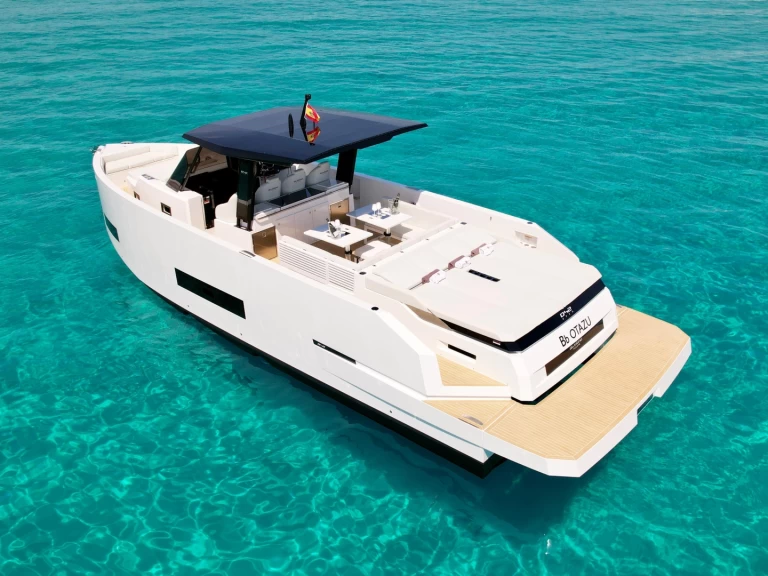 Pronájem lodi Ibiza Town lákavé ceny Antonio d42